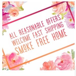 Reasonable offers accepted!🌹🌺🌸🌷🌻❤️